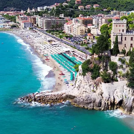 50 Mt Dal Mare Splendida Casetta Indipendente Citr Финале Лигуре